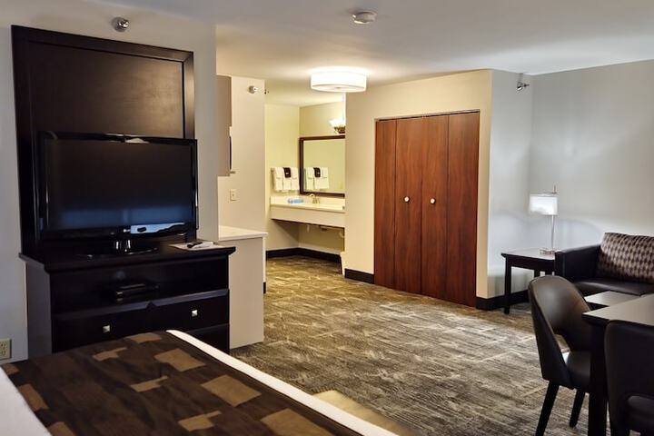 Room 89 of 115
