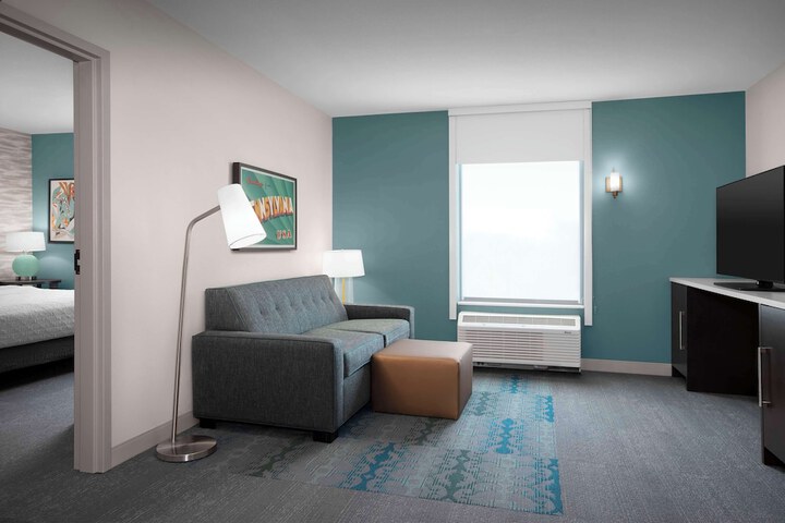 Room 21 of 48