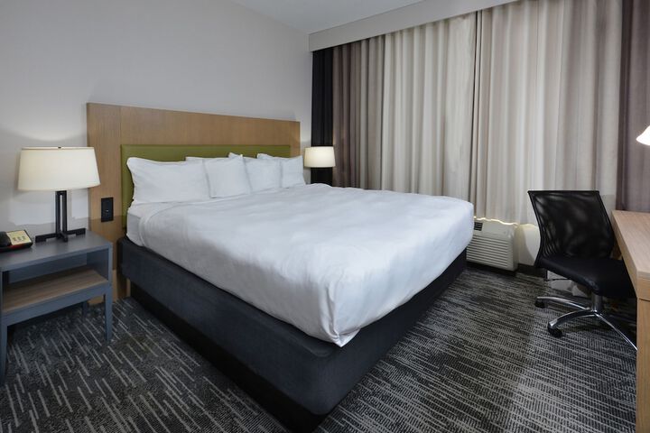 Country Inn & Suites by Radisson Asheville West near Biltmore