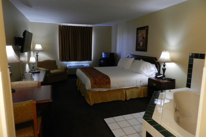 Room 7 of 30
