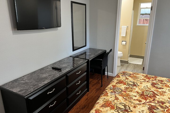 Room 19 of 26