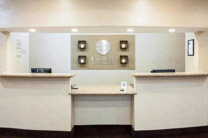 Comfort Inn & Suites Regional Medical Center