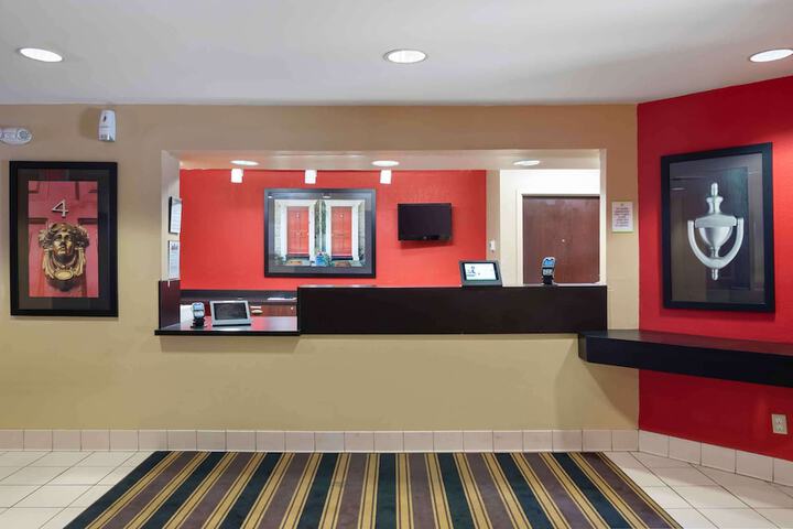 Hotel Interior 9 of 29