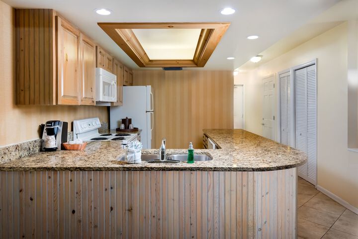 Holiday Inn & Suites Clearwater Beach S-Harbourside by IHG
