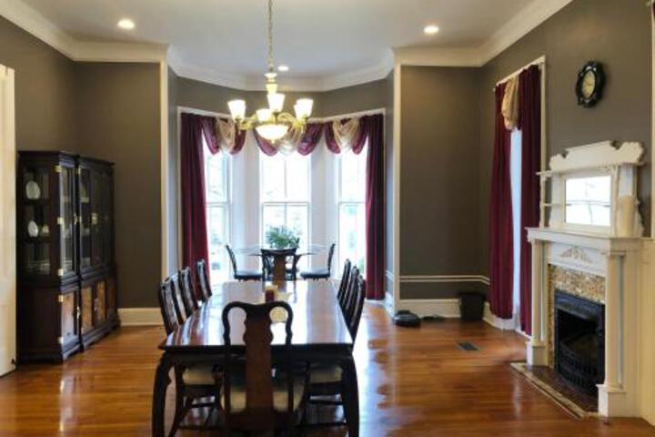 Cook Mansion Bed and Breakfast