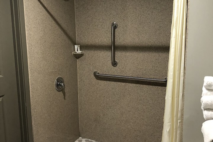 Room 42 of 45
