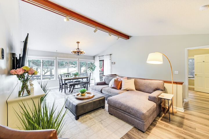 Pinehurst Home: Fire Pit BBQ + Golf Course View!