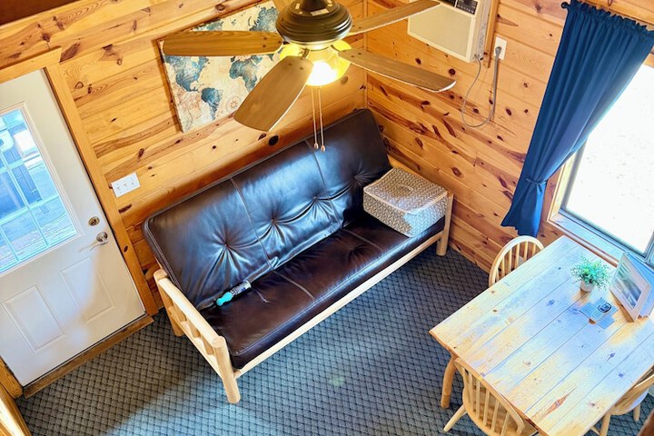 Mountain View Lodge & Cabins