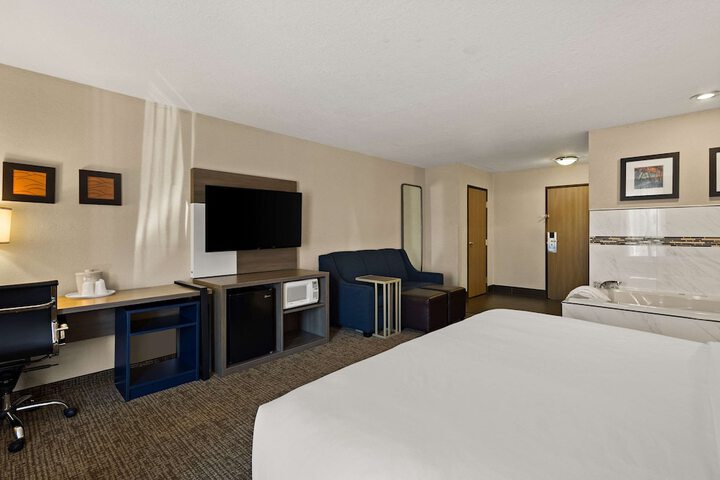 Comfort Inn Huntington Near University