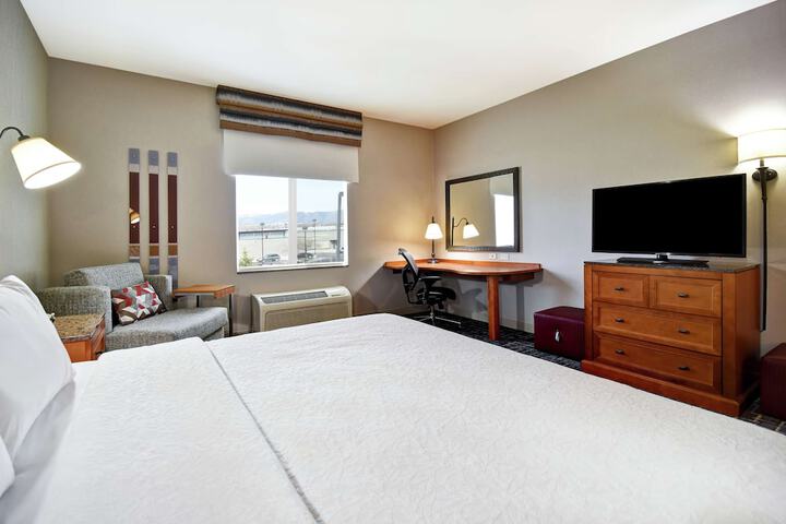 Room 14 of 49