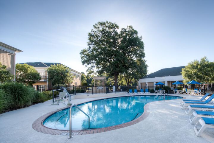 Pool 4 of 60