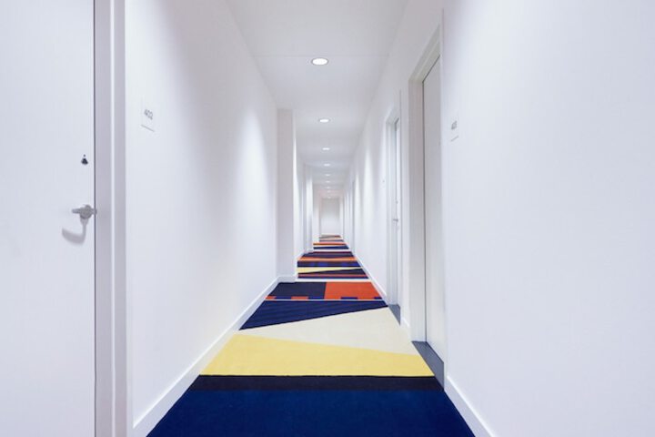 Ballroom/Hall 81 of 103