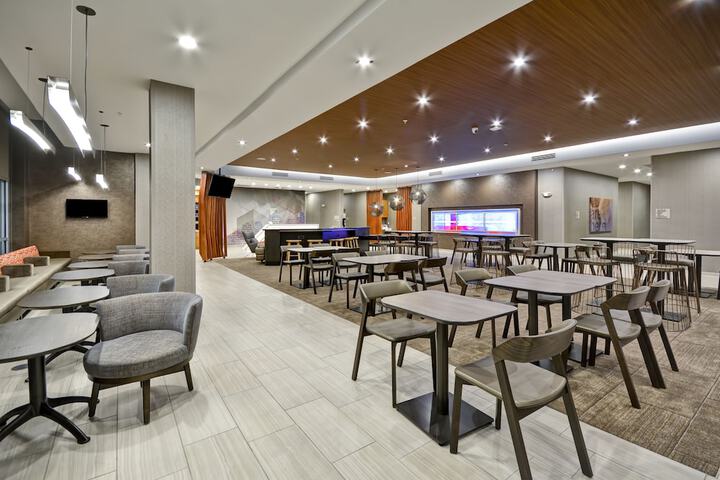 Hotel Interior 15 of 39
