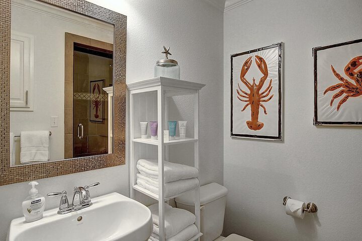 Room 15 of 31