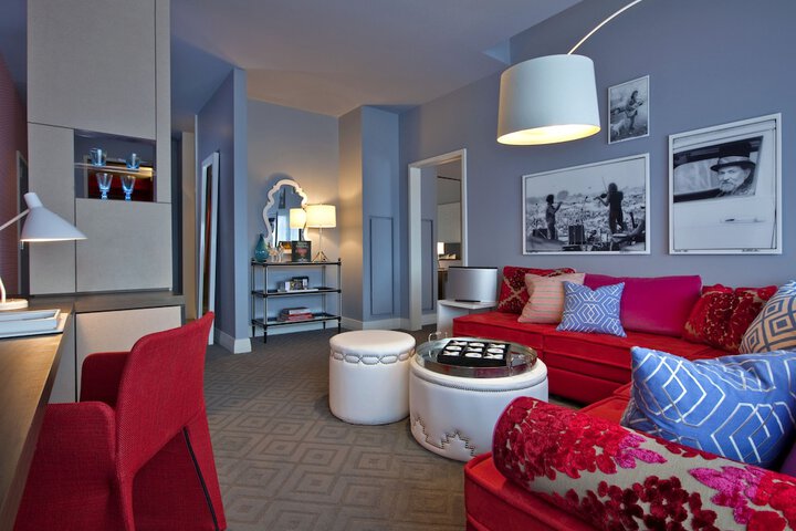 Room 32 of 111