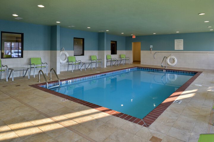 Pool 9 of 40