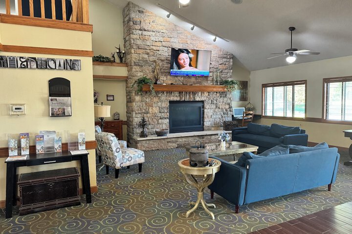 AmericInn by Wyndham Kewanee