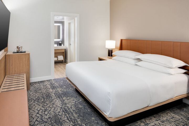 Sheraton Stonebriar Hotel