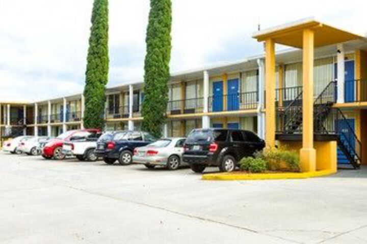 Executive Thibodaux New Orleans Hotel