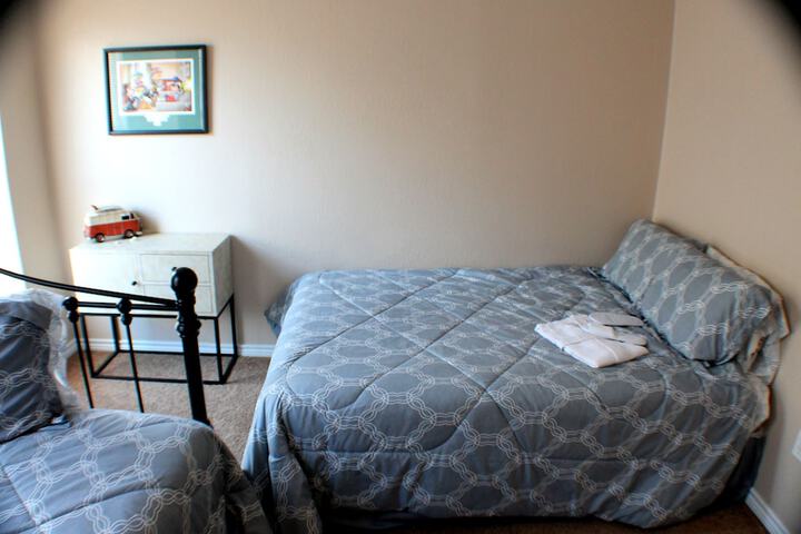 Room 85 of 111