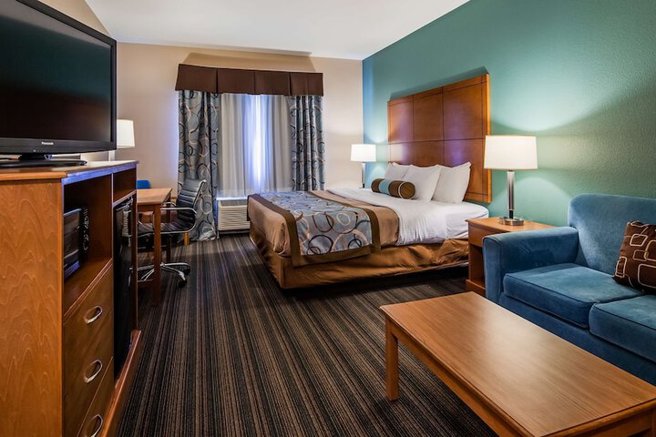 Room 14 of 20