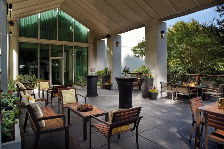 Terrace/Patio 57 of 60