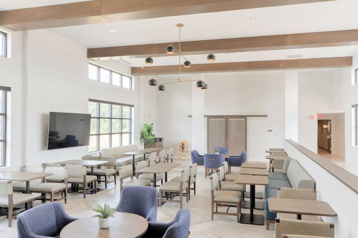 Breakfast/Coffee Service 56 of 60