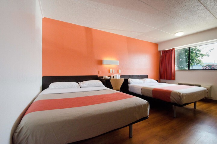 Room 22 of 29