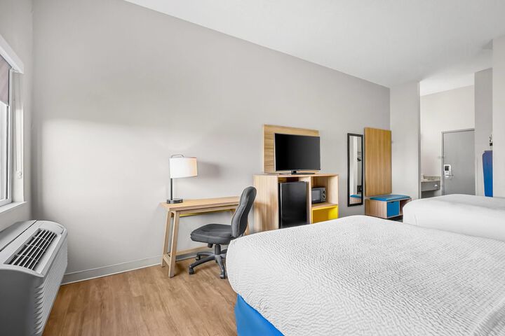 Days Inn by Wyndham Collinsville / St. Louis