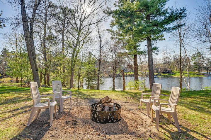Lake Wissota Home w / Private Dock + Fire Pit!