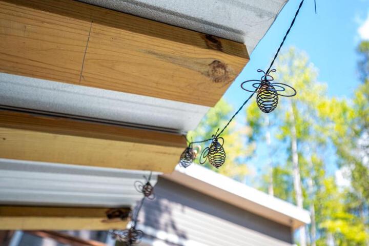 NEW Beehive Tree House Retreat
