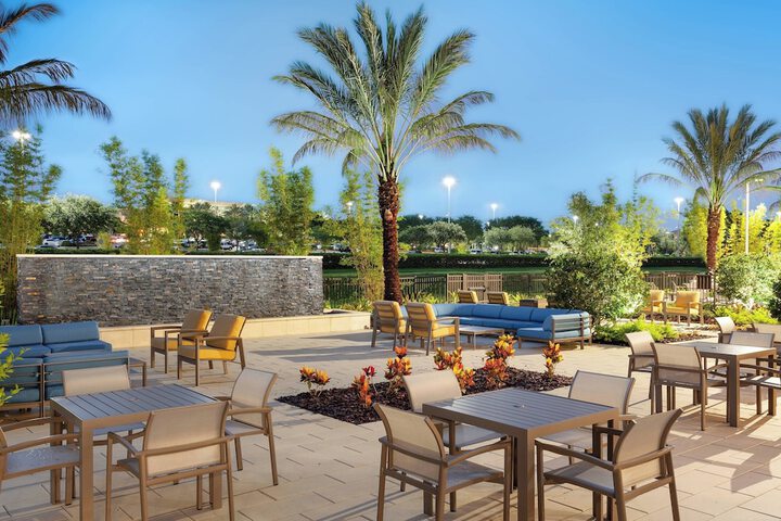 Terrace/Patio 24 of 24