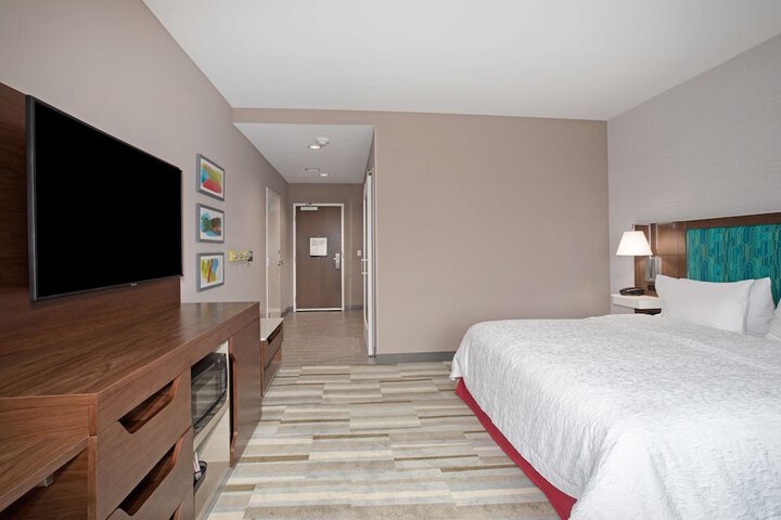 Room 8 of 49