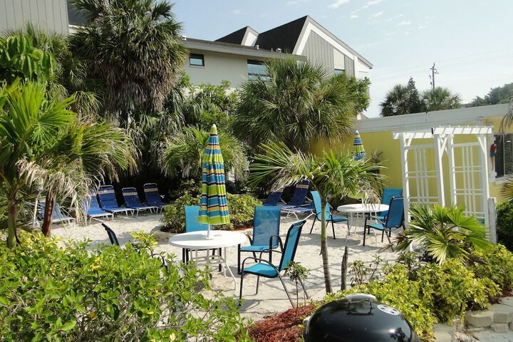 Hotel Exterior 159 of 170
