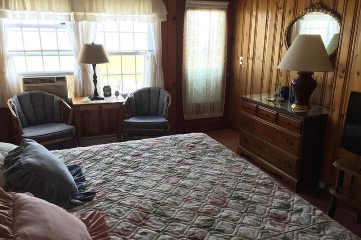 Room 35 of 56
