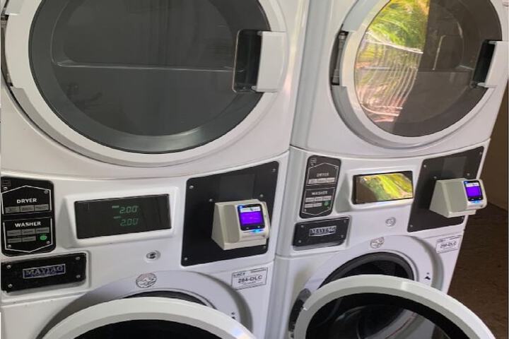 Laundry 30 of 38
