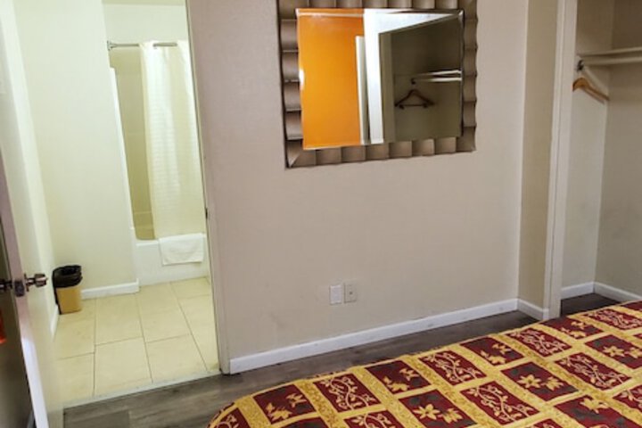 Room 92 of 154