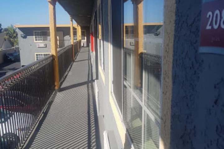 Hotel 3 of 27