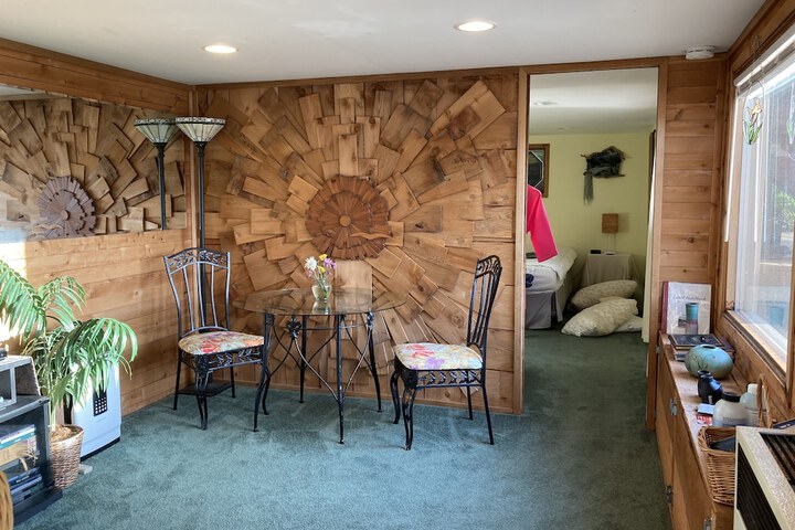 Room 29 of 76