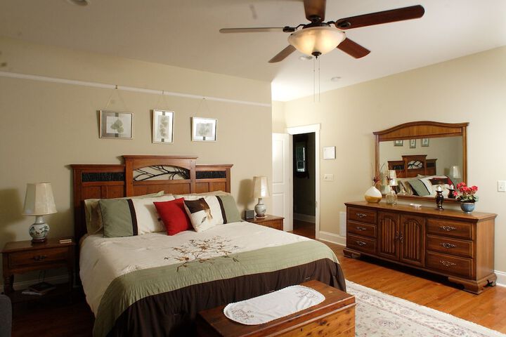 Room 10 of 39