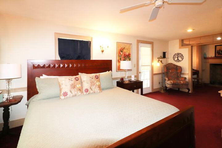 Room 22 of 59