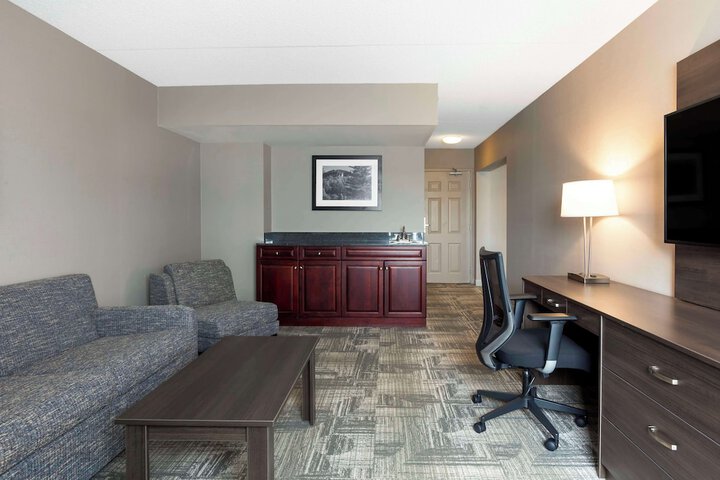 Room 29 of 36