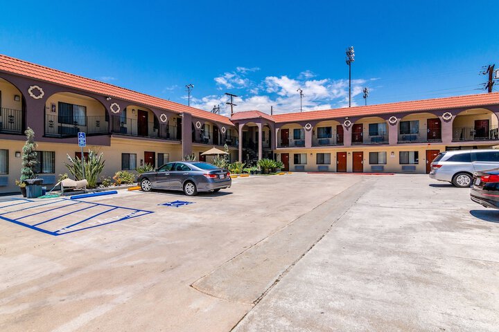 Hotel 3 of 37
