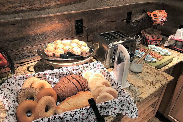 Breakfast/Coffee Service 56 of 64