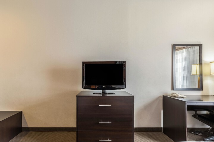 Sleep Inn & Suites Stafford - Sugarland