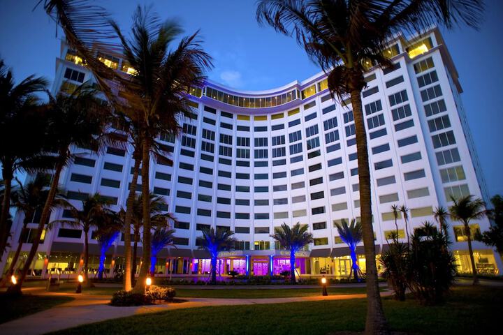 Hotel 5 of 97