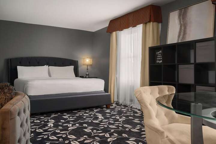 The Inn on Sheridan