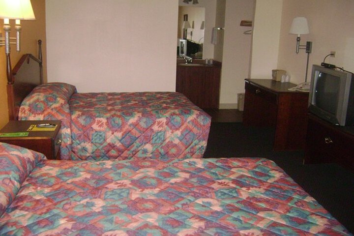 SCOTTISH INNS ROCKY TOP