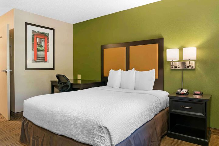 Room 19 of 29