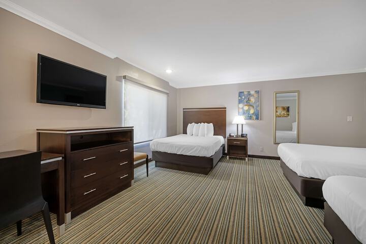 Room 21 of 29